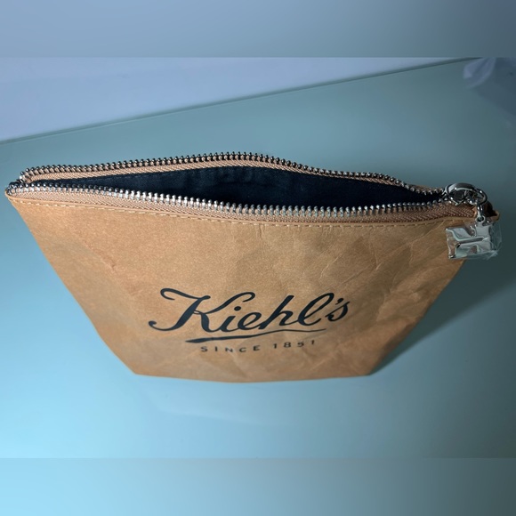 KIEHL’S Cosmetic Bag - Picture 2 of 2